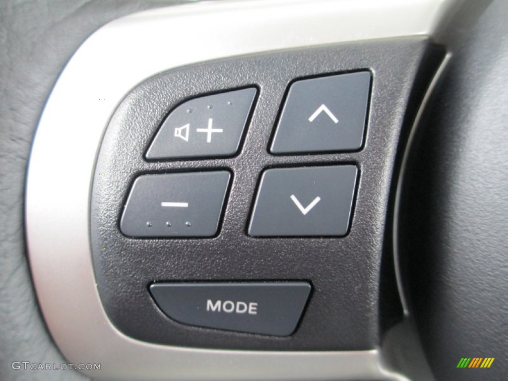2013 Mitsubishi Lancer Evolution GSR Controls Photo #83282326