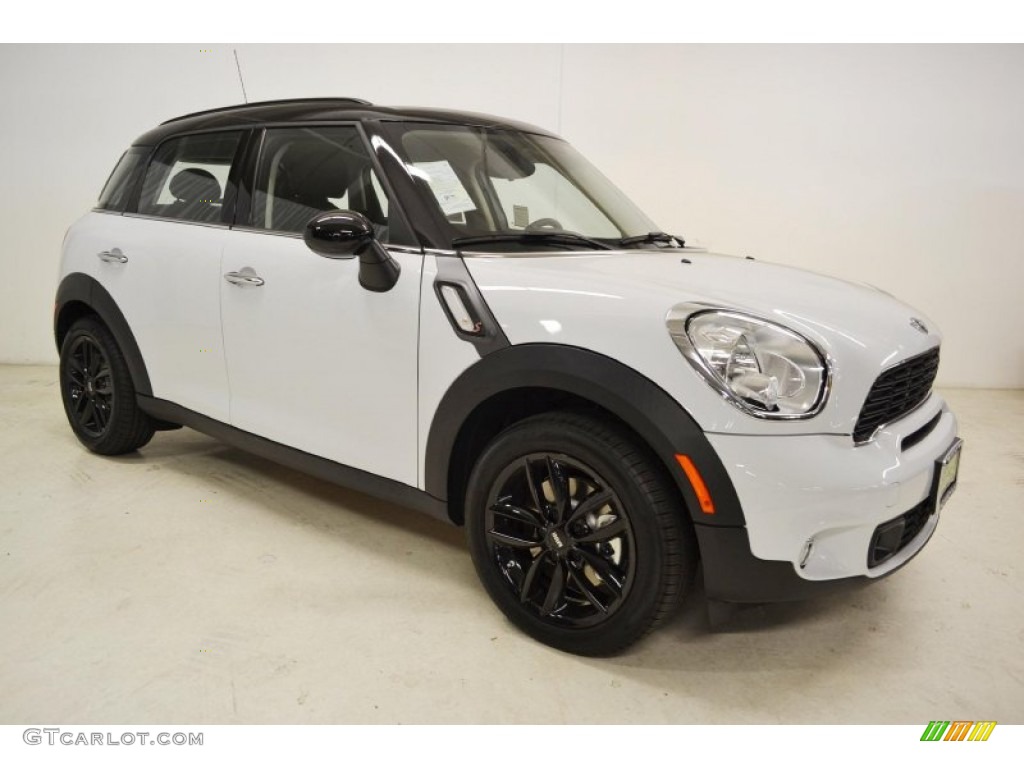 2013 Cooper S Countryman - Light White / Carbon Black photo #2