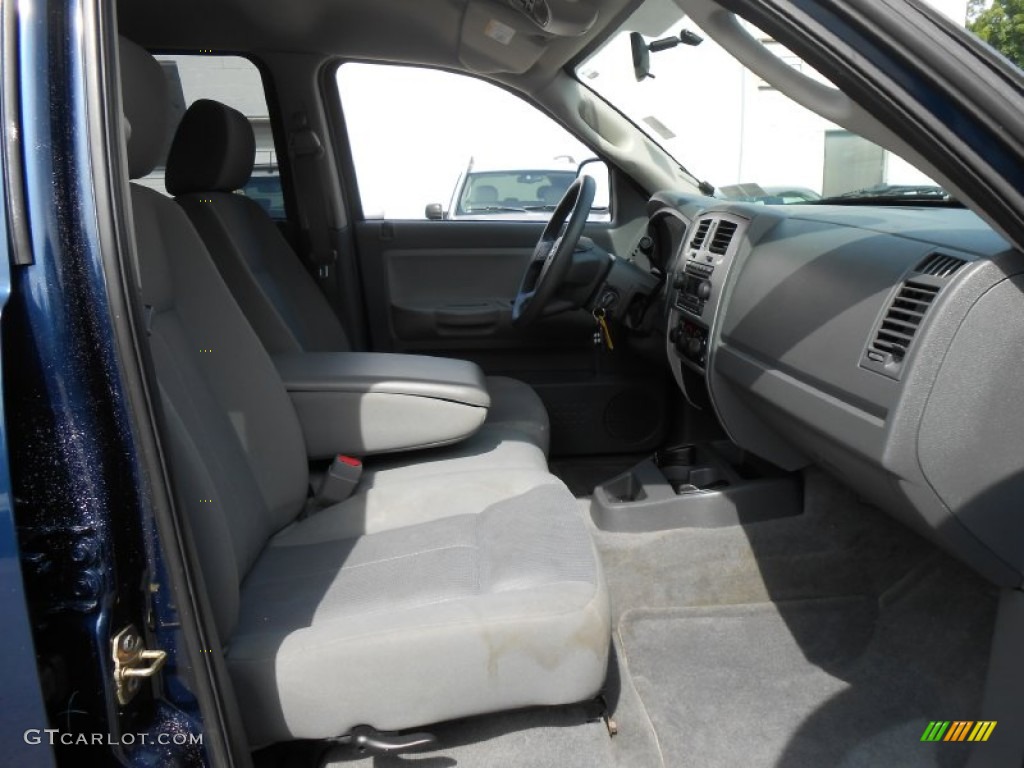 2006 Dakota SLT Quad Cab 4x4 - Patriot Blue Pearl / Medium Slate Gray photo #13