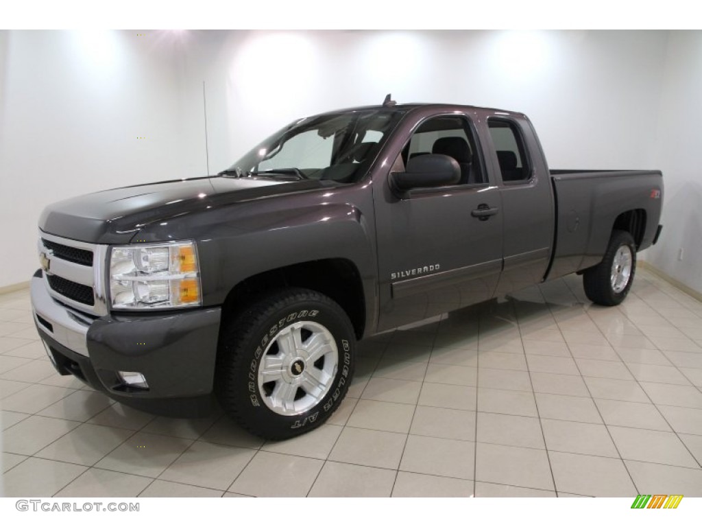 Taupe Gray Metallic 2011 Chevrolet Silverado 1500 LT Extended Cab 4x4 Exterior Photo #83286444