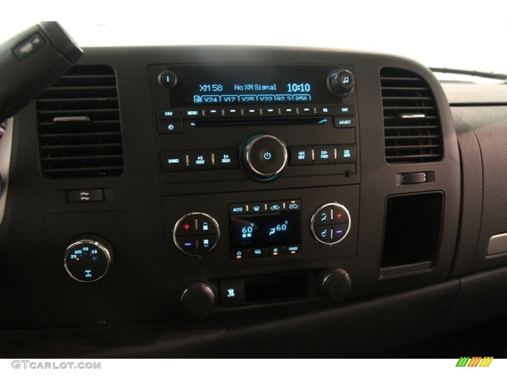 2011 Chevrolet Silverado 1500 LT Extended Cab 4x4 Controls Photo #83286576