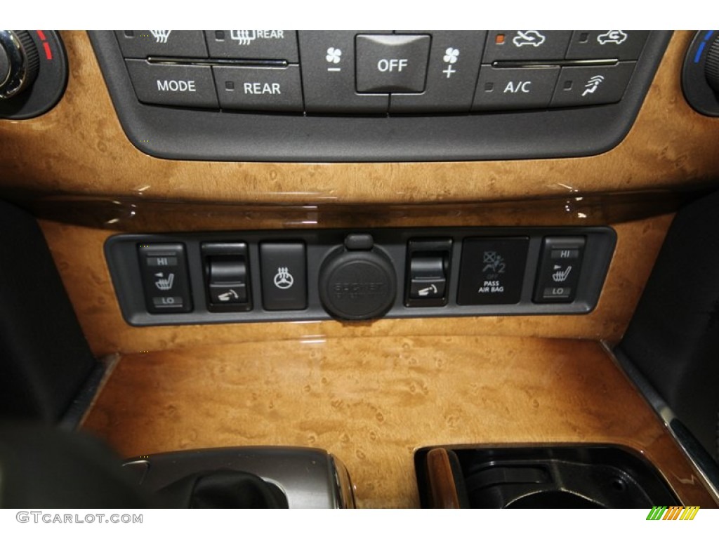 2012 Infiniti QX 56 Controls Photo #83286835