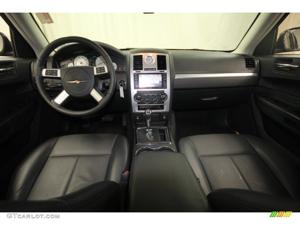 2010 Chrysler 300 Touring Dark Slate Gray Dashboard Photo #83288444