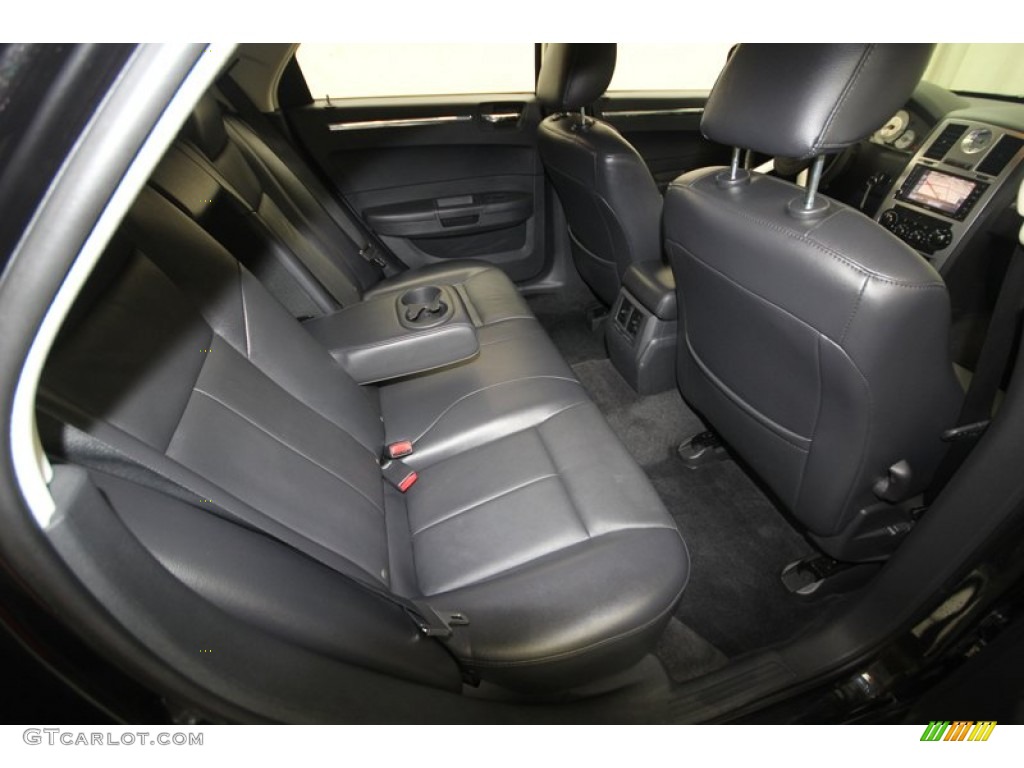 Dark Slate Gray Interior 2010 Chrysler 300 Touring Photo #83289087