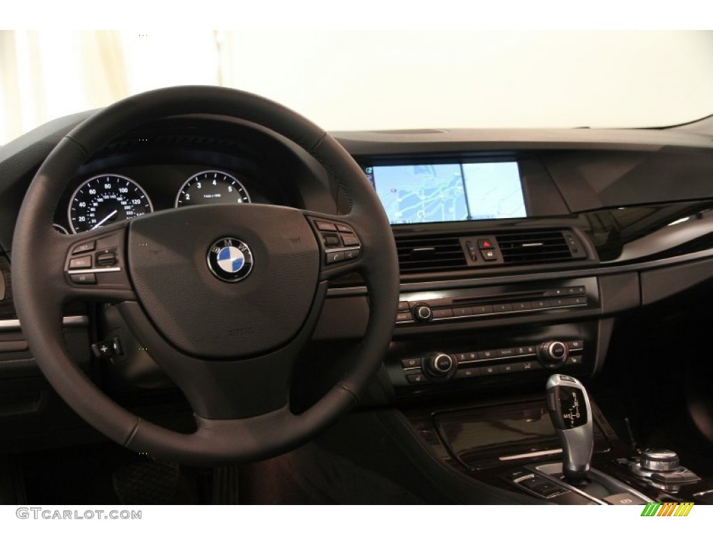 2013 5 Series 535i xDrive Sedan - Dark Graphite Metallic II / Black photo #6