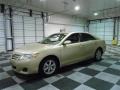 Sandy Beach Metallic - Camry LE Photo No. 4