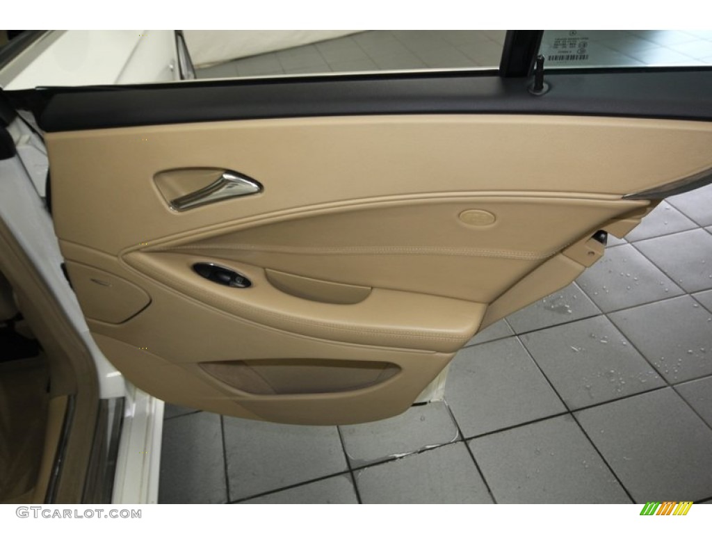 2008 CLS 63 AMG - Arctic White / Cashmere Beige photo #36