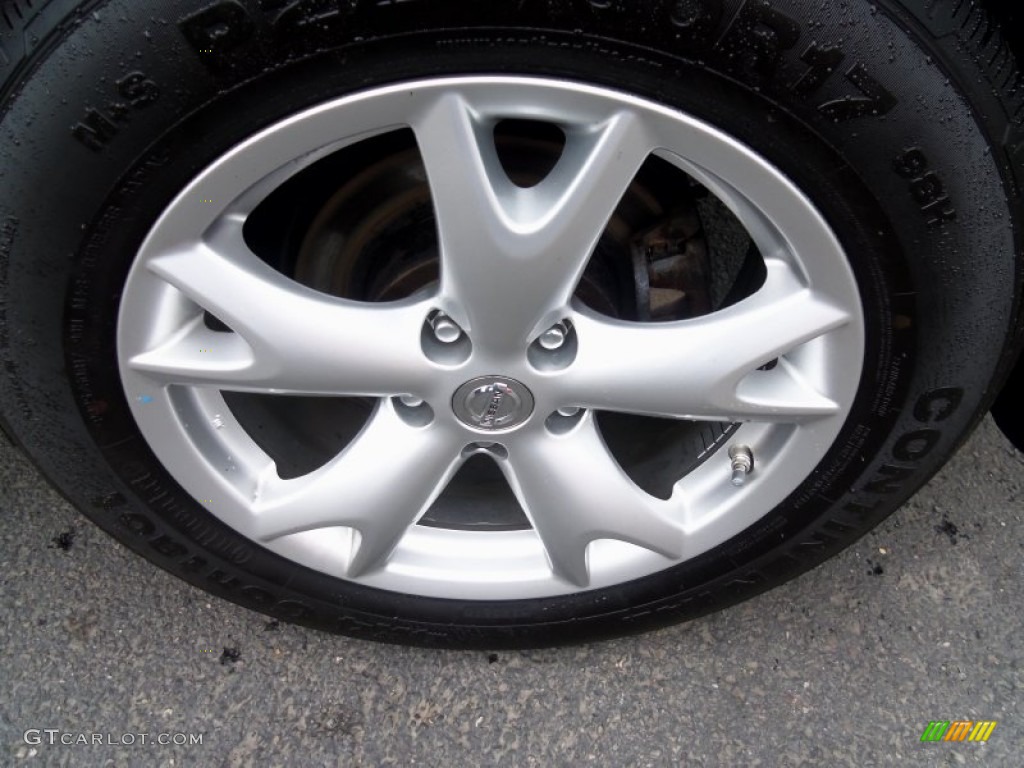 2011 Rogue S AWD - Pearl White / Gray photo #8