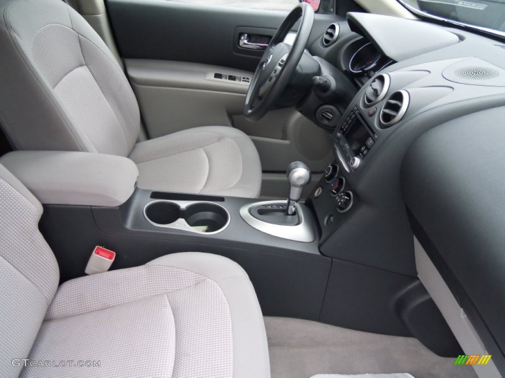 2011 Rogue S AWD - Pearl White / Gray photo #13
