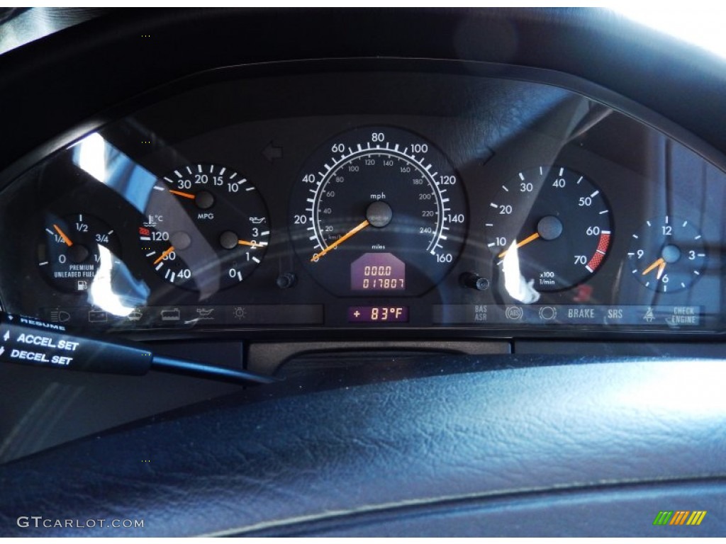 1998 Mercedes-Benz S 420 Sedan Gauges Photo #83296100