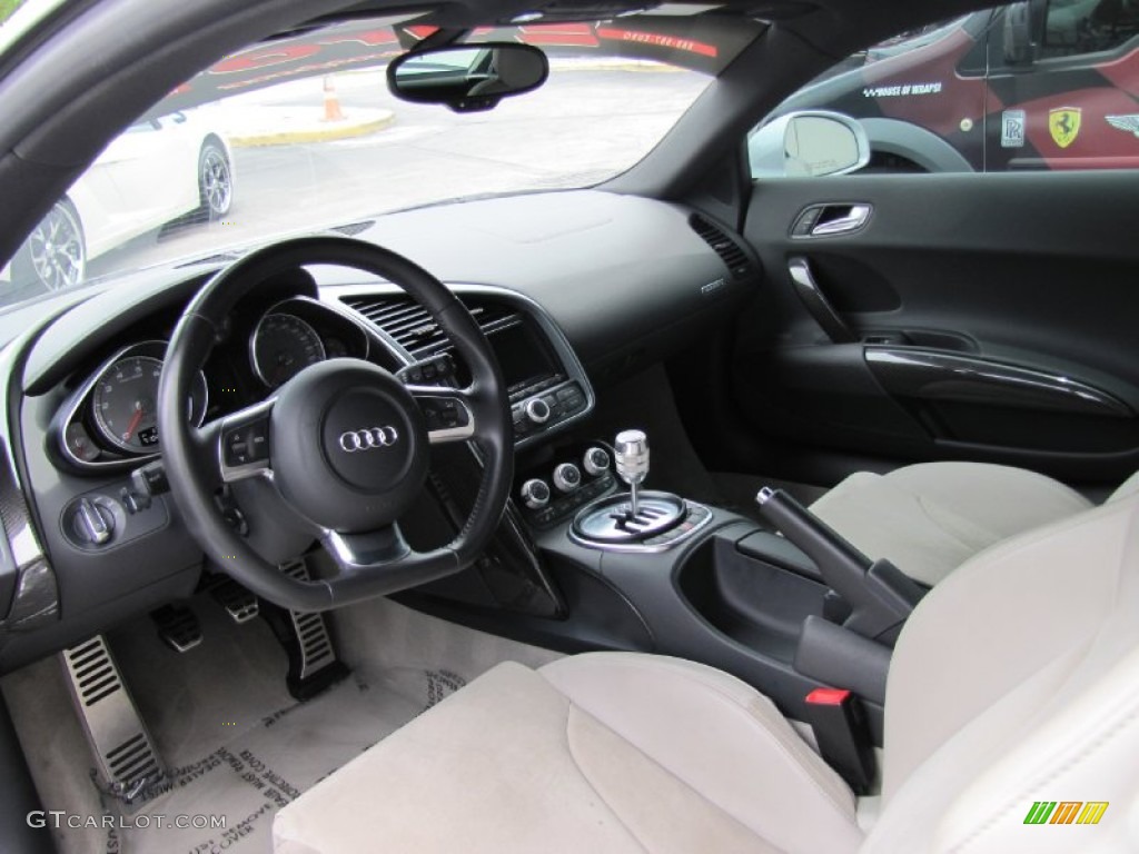 Limestone Gray Alcantara/Leather Interior 2010 Audi R8 4.2 FSI quattro Photo #83298213