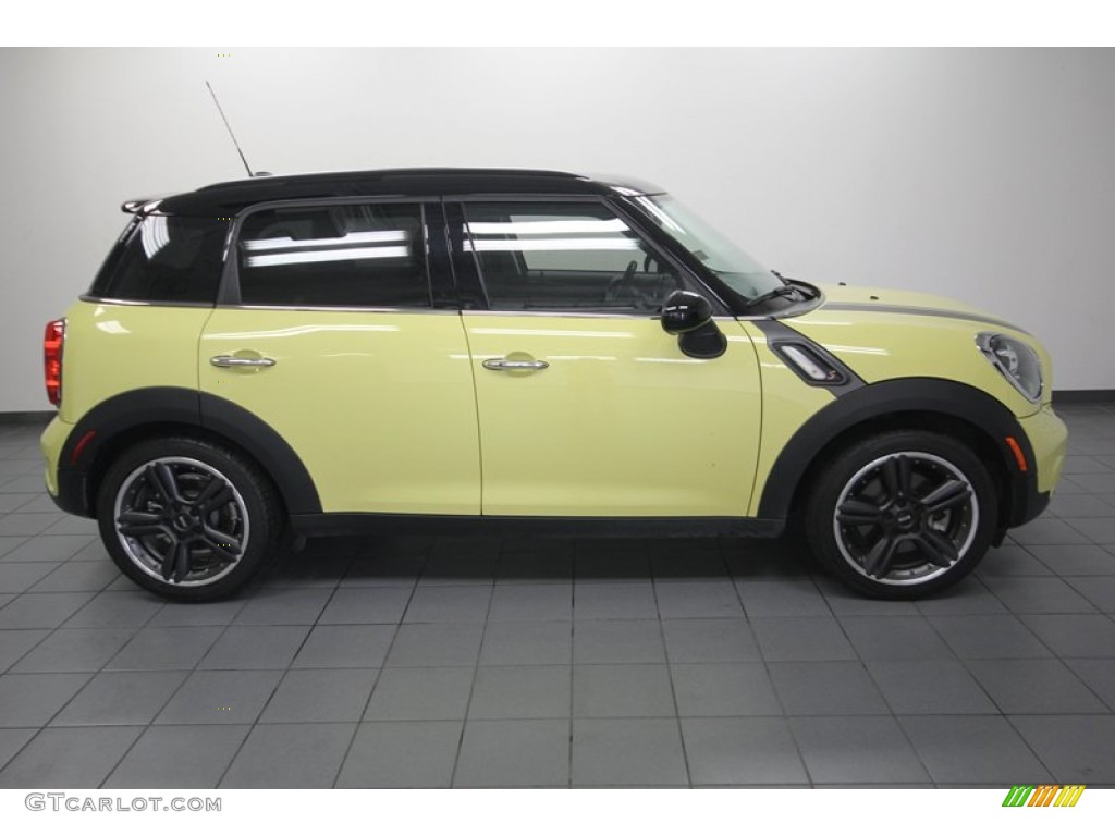 2012 Cooper S Countryman - Bright Yellow / Carbon Black photo #7