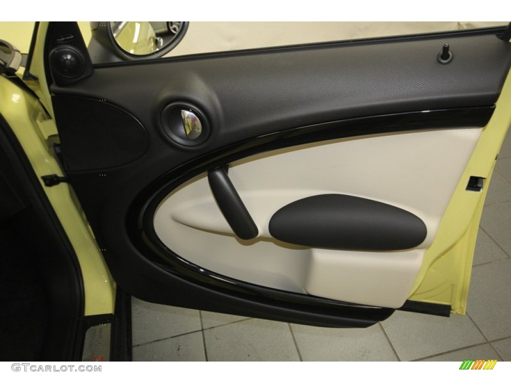 2012 Cooper S Countryman - Bright Yellow / Carbon Black photo #36