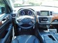 Black - ML 350 4Matic Photo No. 9