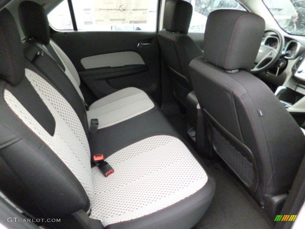 2013 Equinox LS AWD - Summit White / Light Titanium/Jet Black photo #12