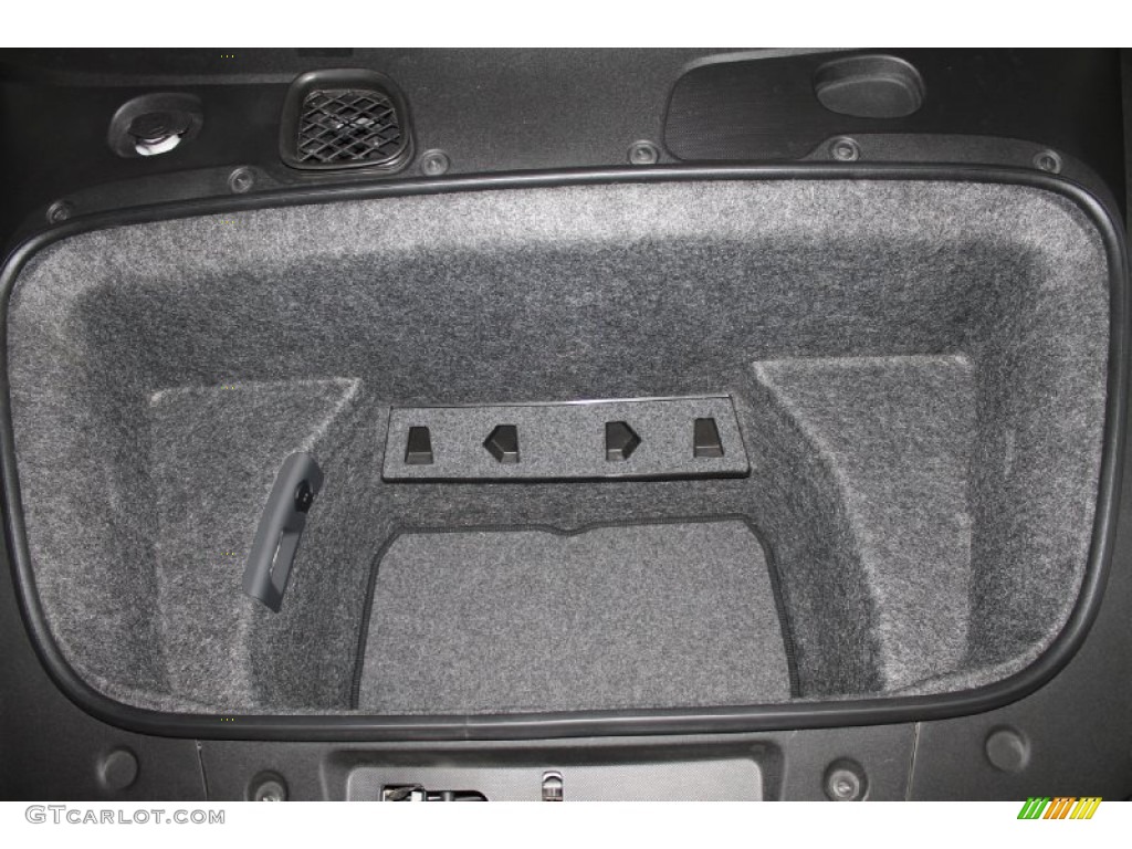 2011 Audi R8 5.2 FSI quattro Trunk Photo #83310333