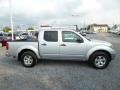 Radiant Silver Metallic - Frontier SE Crew Cab 4x4 Photo No. 12
