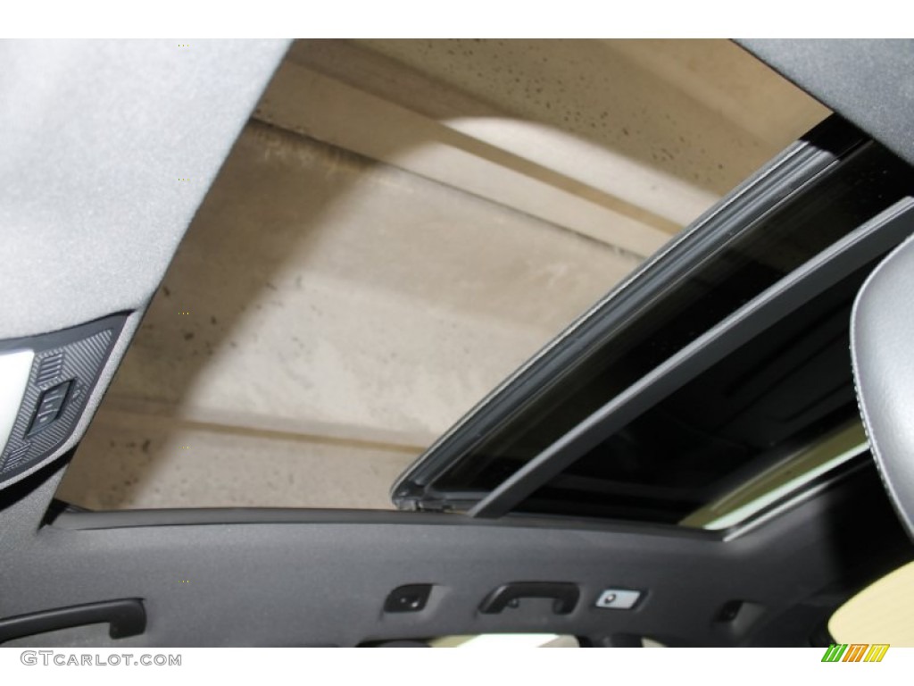 2009 Q5 3.2 Premium quattro - Brilliant Black / Black photo #12