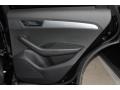 2009 Brilliant Black Audi Q5 3.2 Premium quattro  photo #31