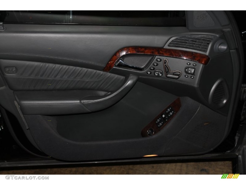 2006 Mercedes-Benz S 65 AMG Sedan Door Panel Photos