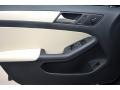 Black - Jetta SE Sedan Photo No. 13