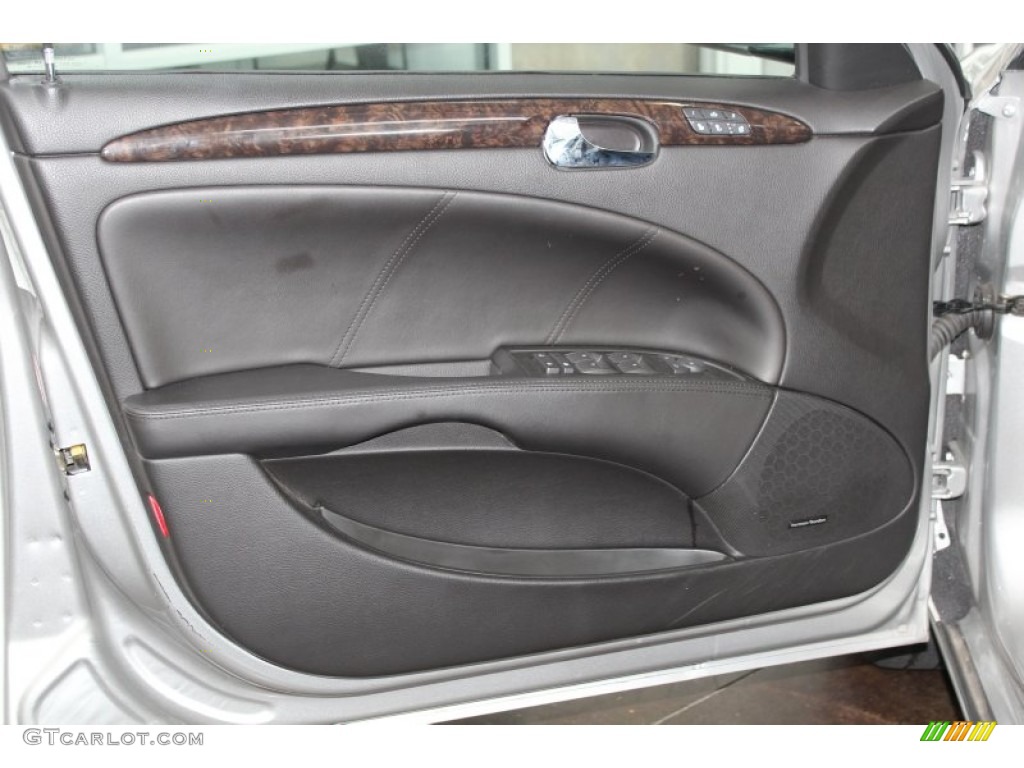 2006 Buick Lucerne CXS Ebony Door Panel Photo #83315694