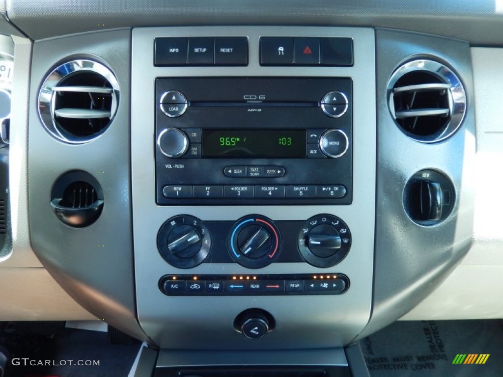 2009 Expedition XLT - Black / Stone photo #23
