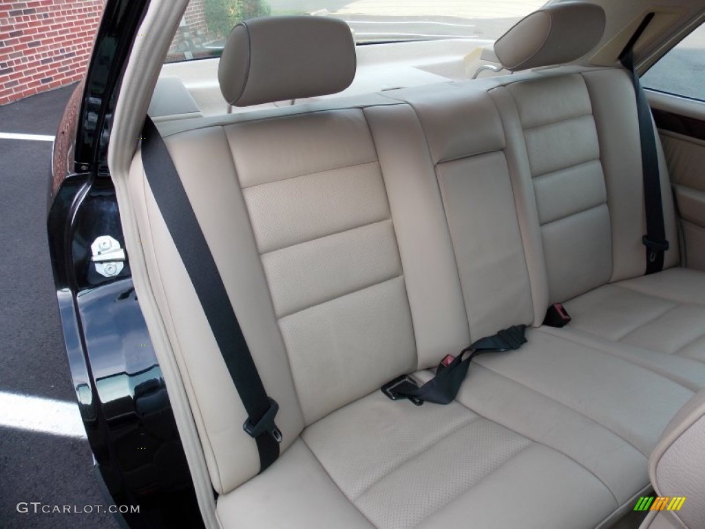 Parchment Interior 1994 Mercedes-Benz E 420 Sedan Photo #83318215