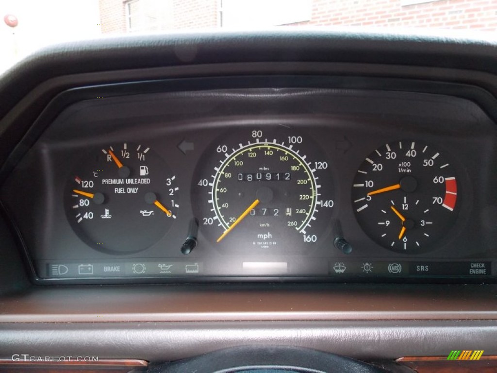 1994 Mercedes-Benz E 420 Sedan Gauges Photo #83318476
