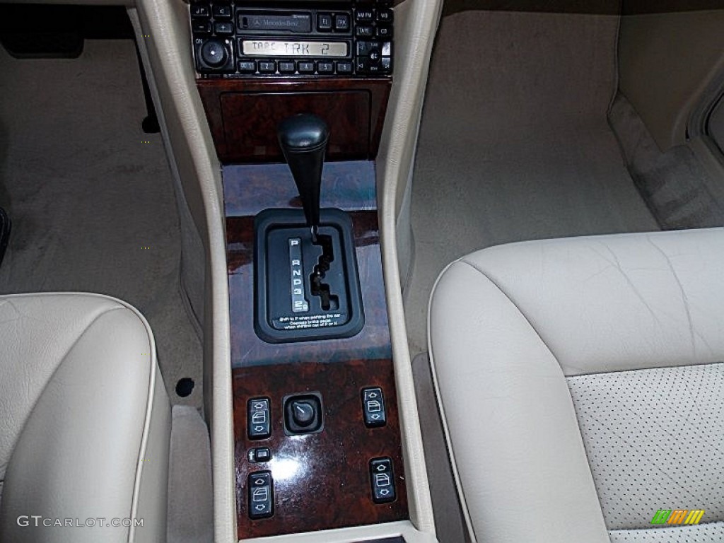 1994 Mercedes-Benz E 420 Sedan 4 Speed Automatic Transmission Photo #83318514