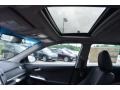 2013 Super White Toyota Camry SE  photo #11