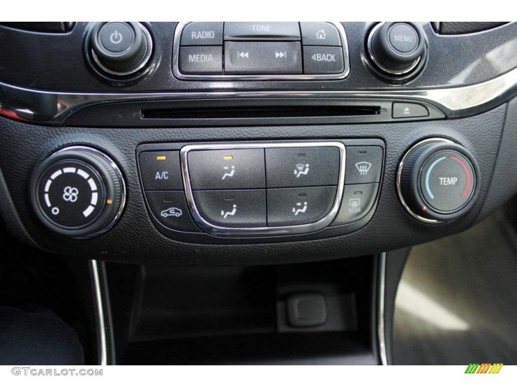 2014 Impala LS - Silver Topaz Metallic / Jet Black/Dark Titanium photo #24
