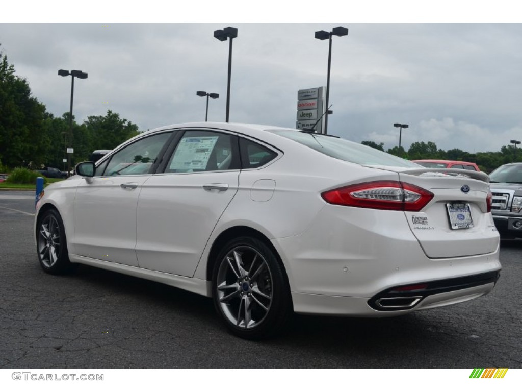 2013 Fusion Titanium AWD - White Platinum Metallic Tri-coat / Charcoal Black photo #29