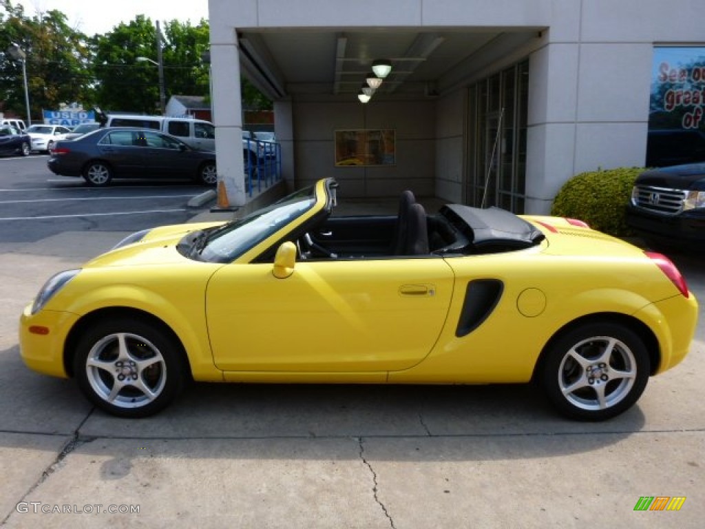2002 MR2 Spyder Roadster - Solar Yellow / Black photo #2