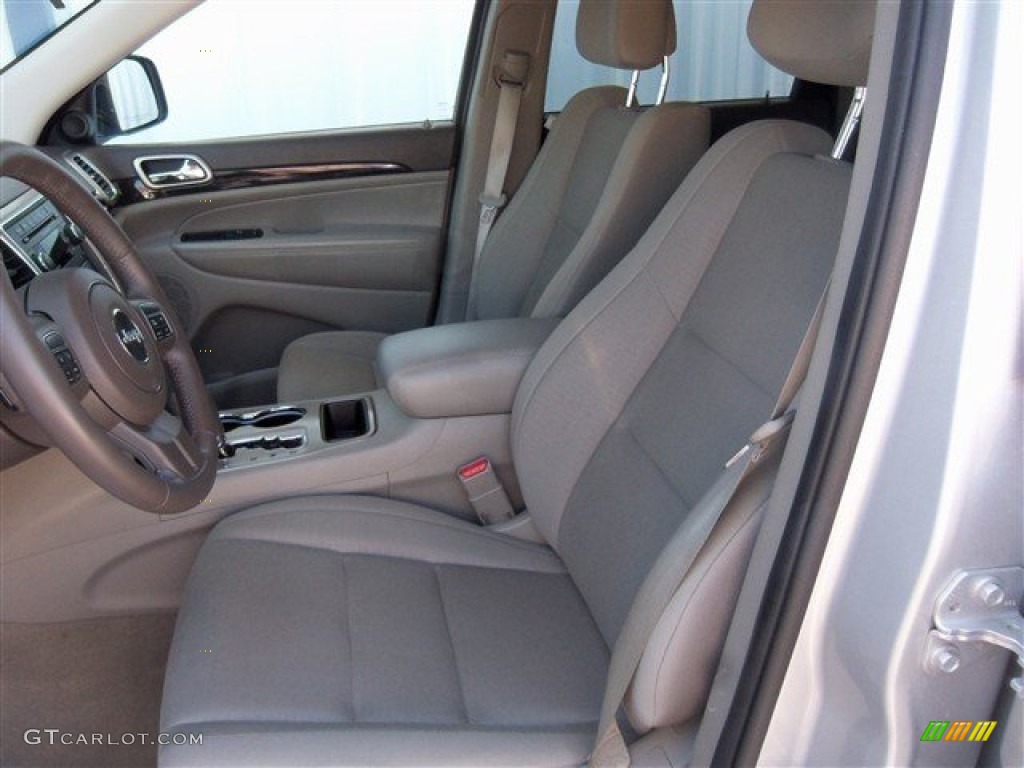 2013 Grand Cherokee Laredo - Bright Silver Metallic / Dark Graystone/Medium Graystone photo #12
