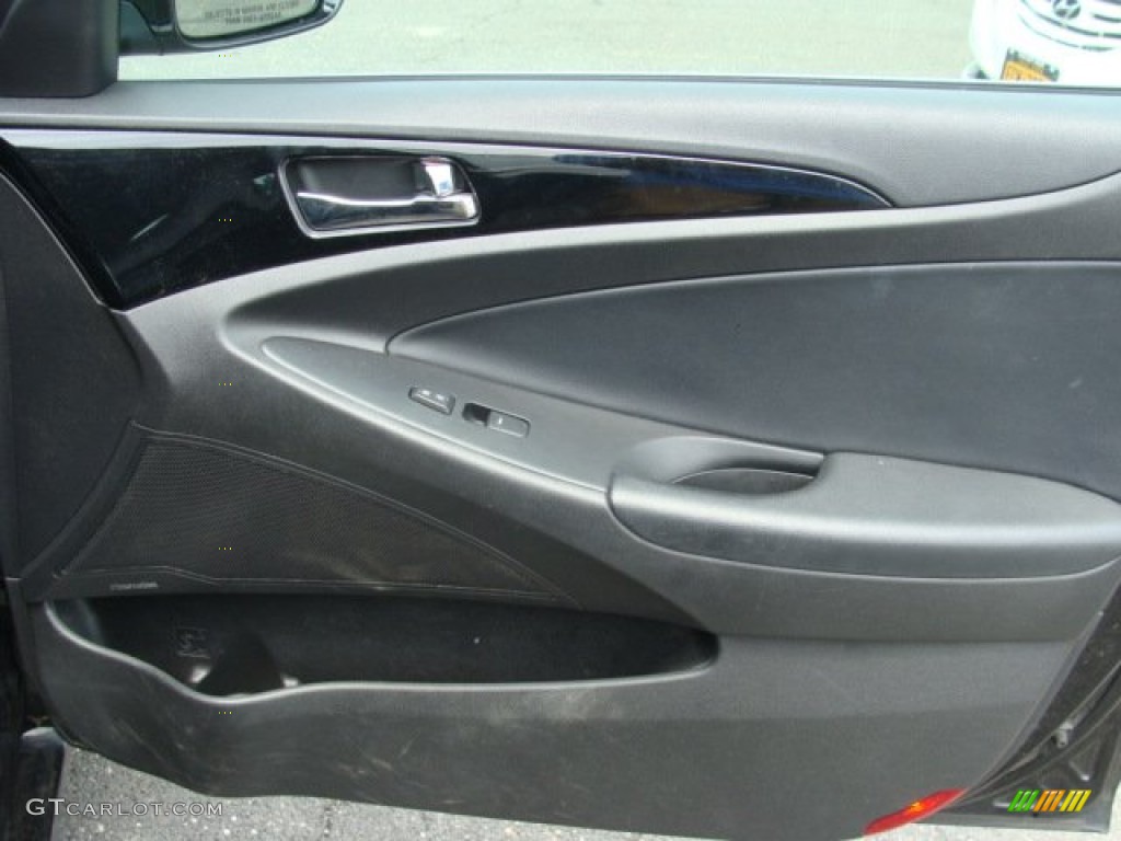 2011 Sonata Limited - Midnight Black / Black photo #25