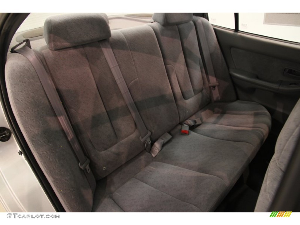 2004 Elantra GLS Sedan - Sterling Silver / Gray photo #11