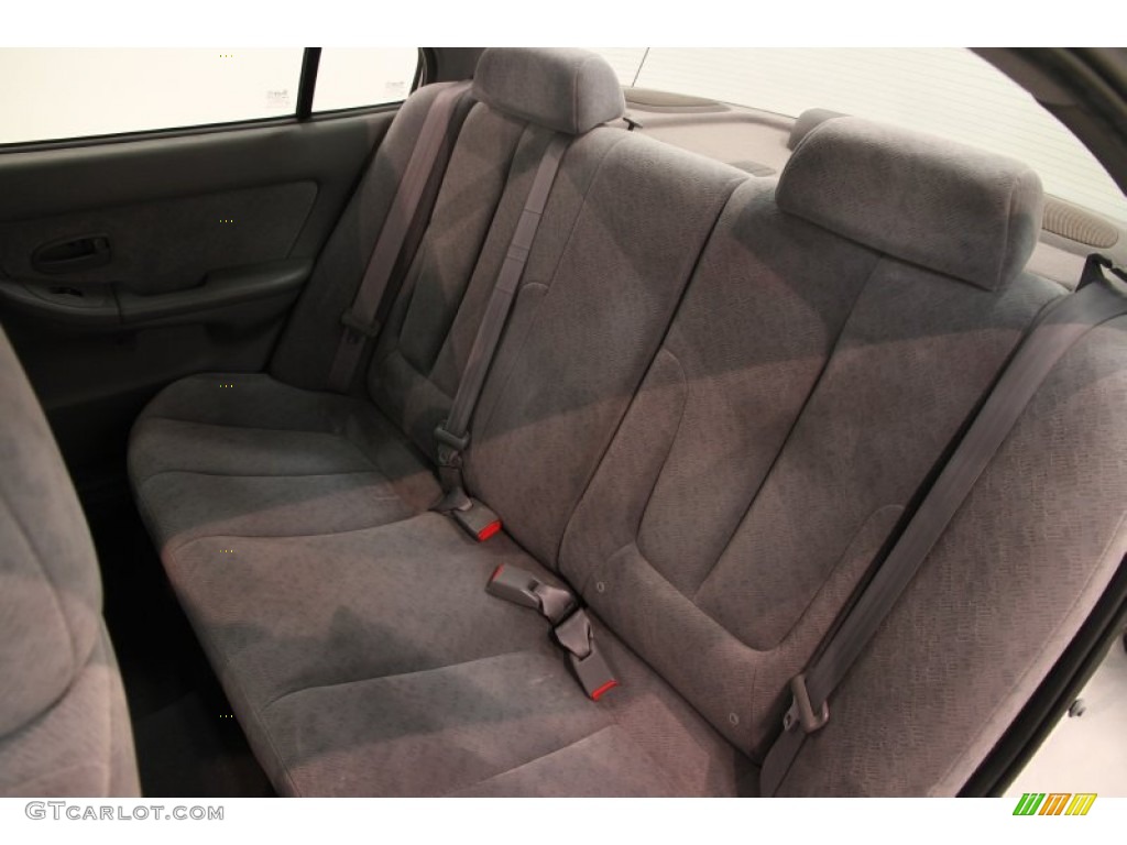 2004 Elantra GLS Sedan - Sterling Silver / Gray photo #12