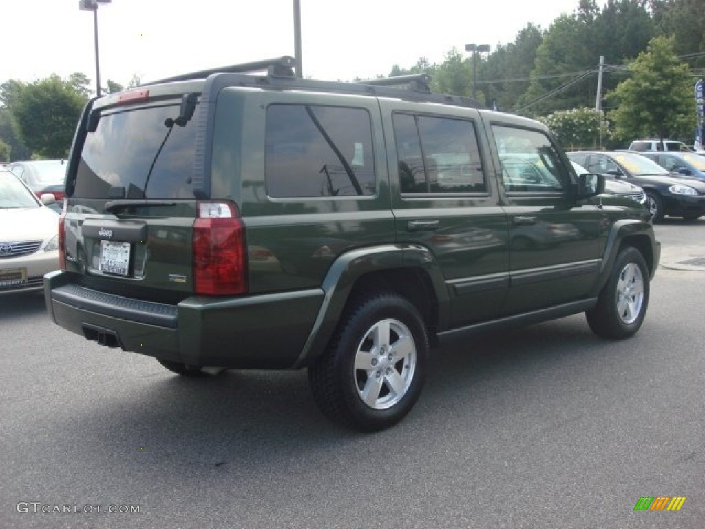2007 Commander Sport 4x4 - Jeep Green Metallic / Medium Slate Gray photo #5