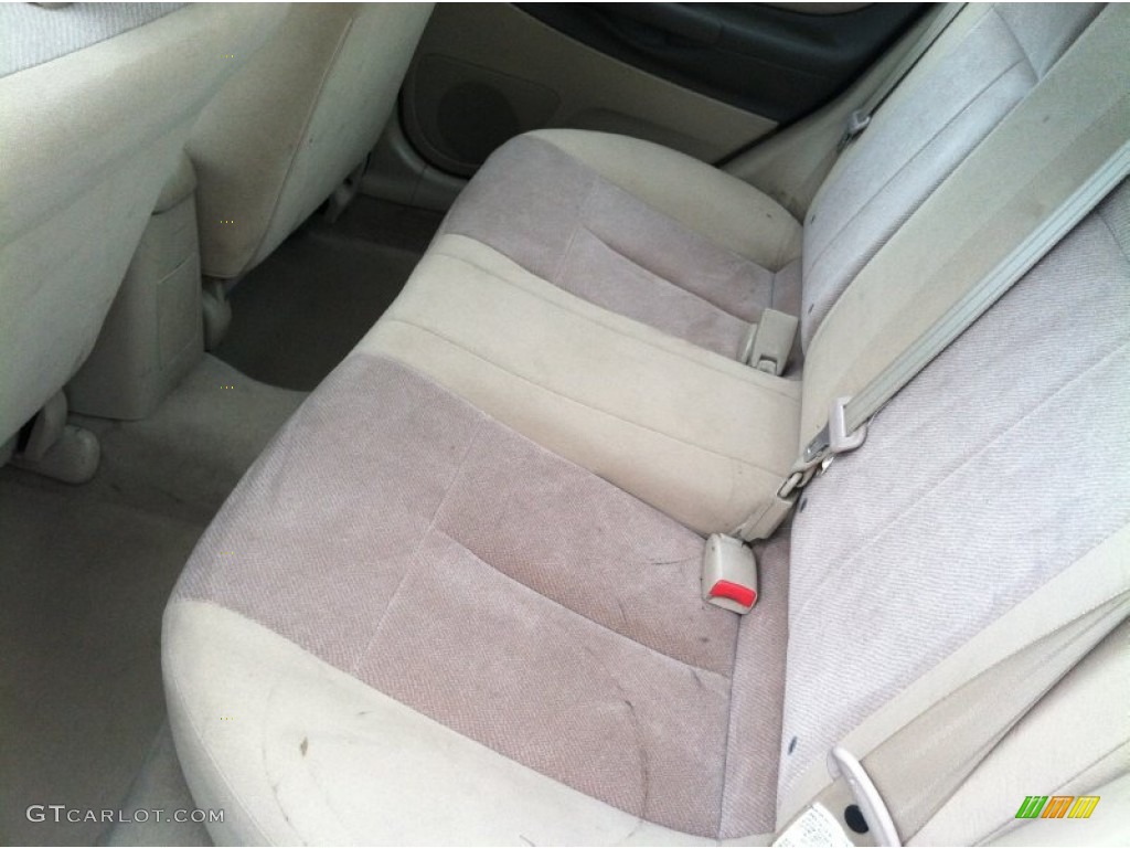 2002 Mazda Protege LX Rear Seat Photos