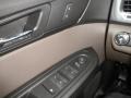 2014 White Diamond Tricoat GMC Acadia SLT  photo #17