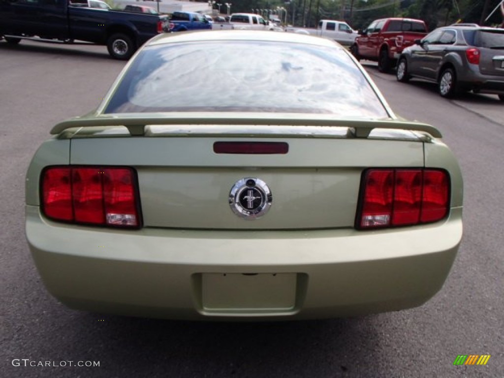 2005 Mustang V6 Deluxe Coupe - Legend Lime Metallic / Dark Charcoal photo #7