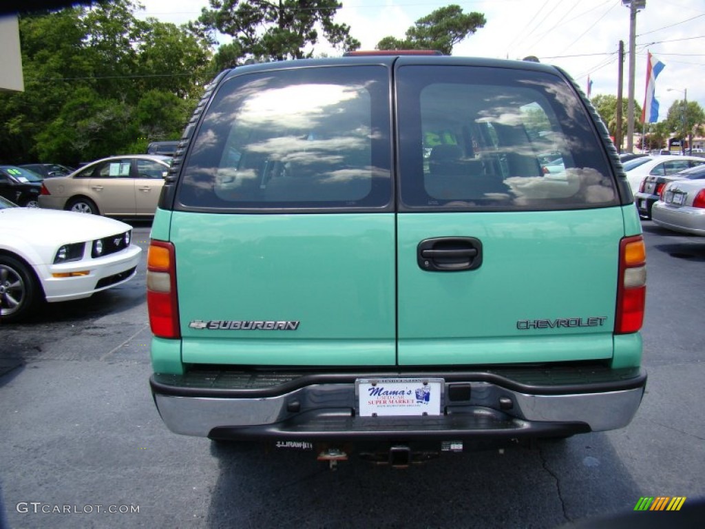 2003 Suburban 2500 4x4 - Fleet Mint Green / Tan/Neutral photo #7