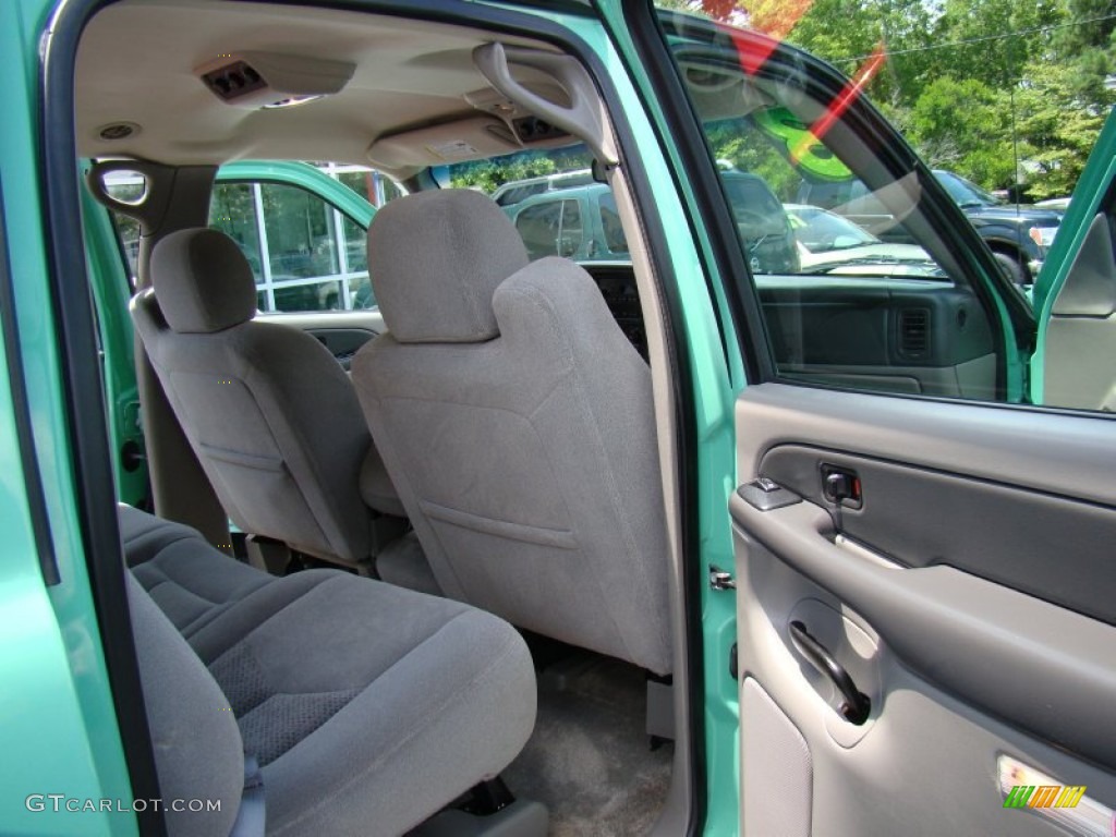 2003 Suburban 2500 4x4 - Fleet Mint Green / Tan/Neutral photo #15
