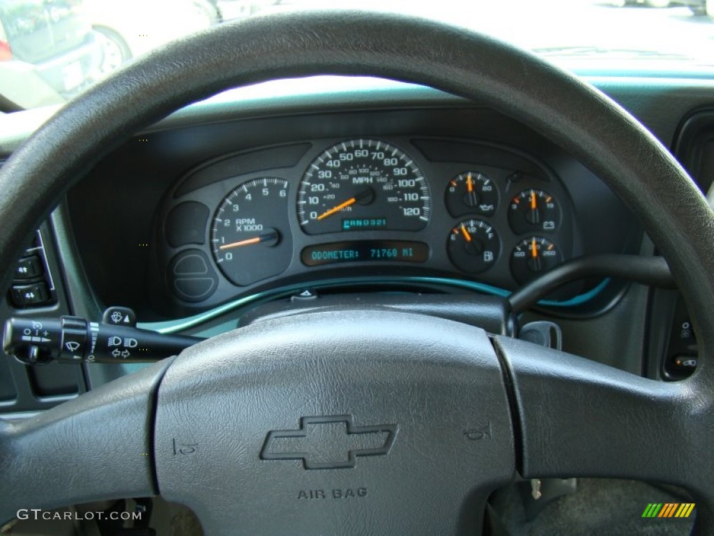 2003 Suburban 2500 4x4 - Fleet Mint Green / Tan/Neutral photo #19