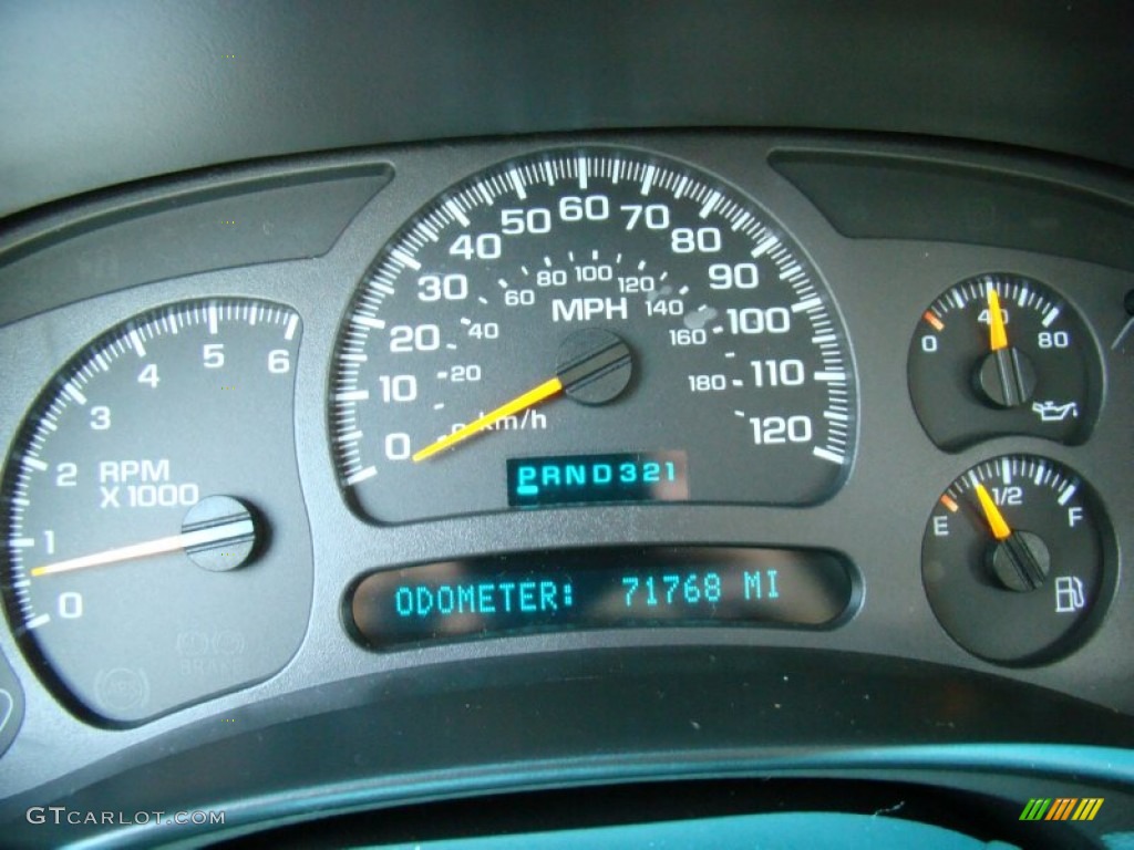 2003 Suburban 2500 4x4 - Fleet Mint Green / Tan/Neutral photo #20