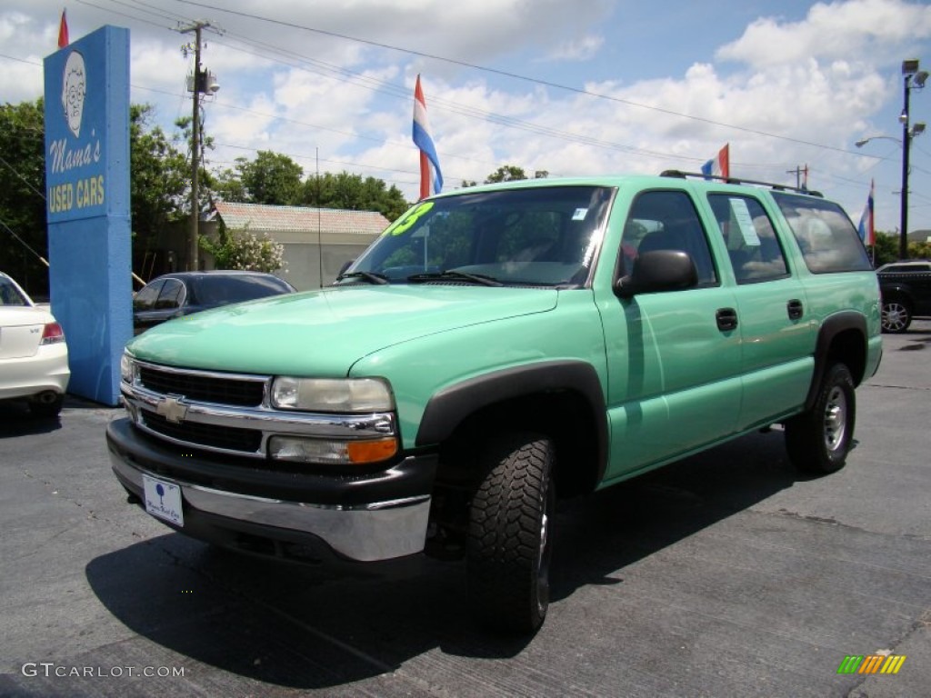 2003 Suburban 2500 4x4 - Fleet Mint Green / Tan/Neutral photo #25