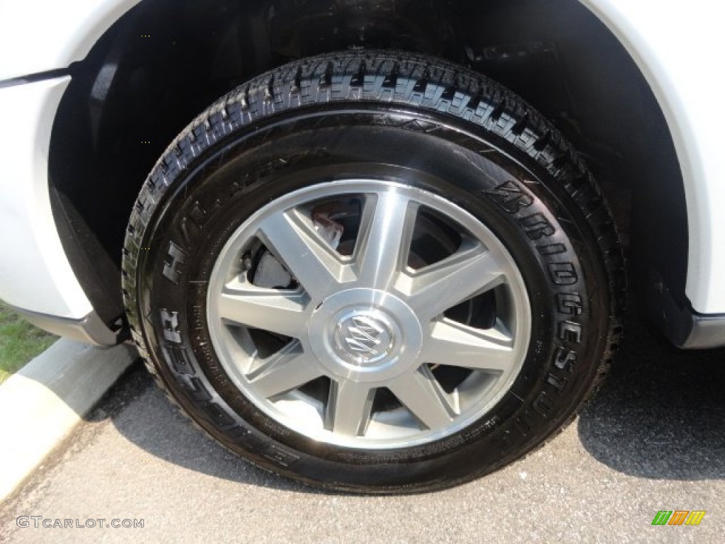 2004 Buick Rainier CXL AWD Wheel Photos