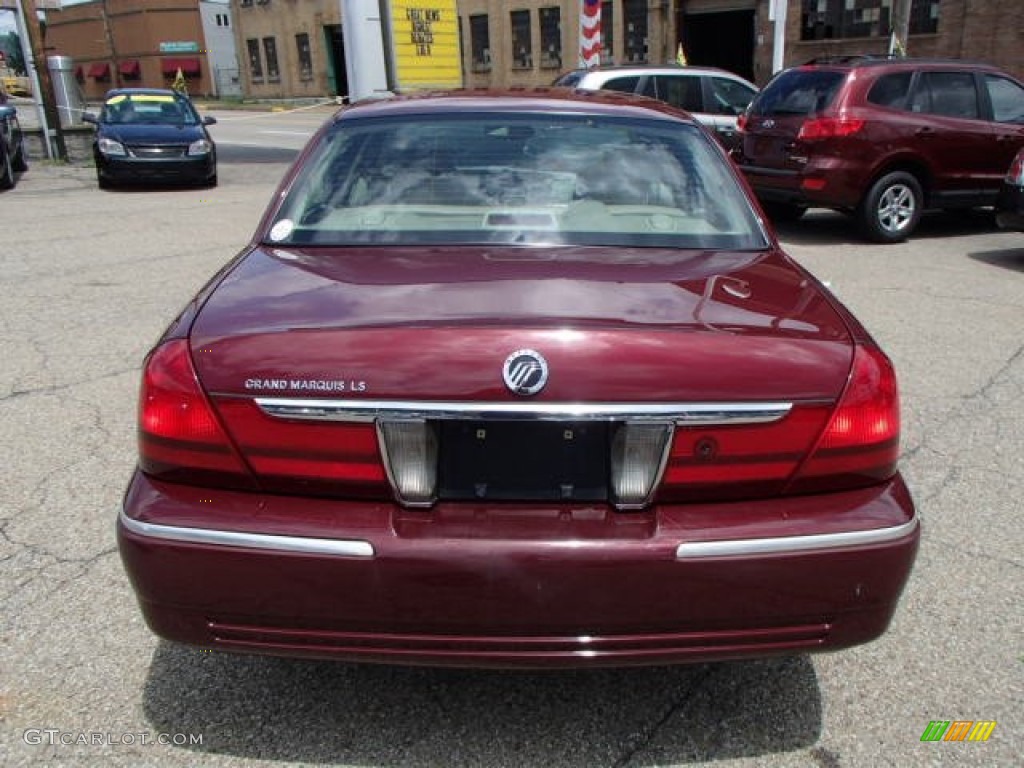 2004 Grand Marquis LS - Dark Toreador Red Metallic / Medium Parchment photo #7