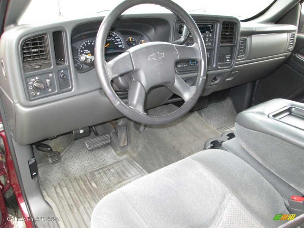 Medium Gray Interior 2003 Chevrolet Silverado 1500 LS Extended Cab Photo #83344176